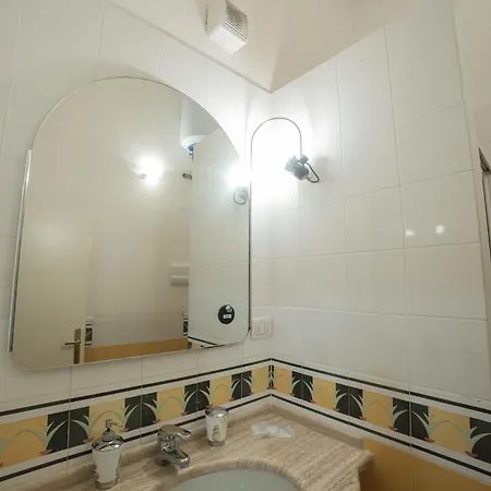 Davids Room Palazzo Tamborino Lecce Exterior photo